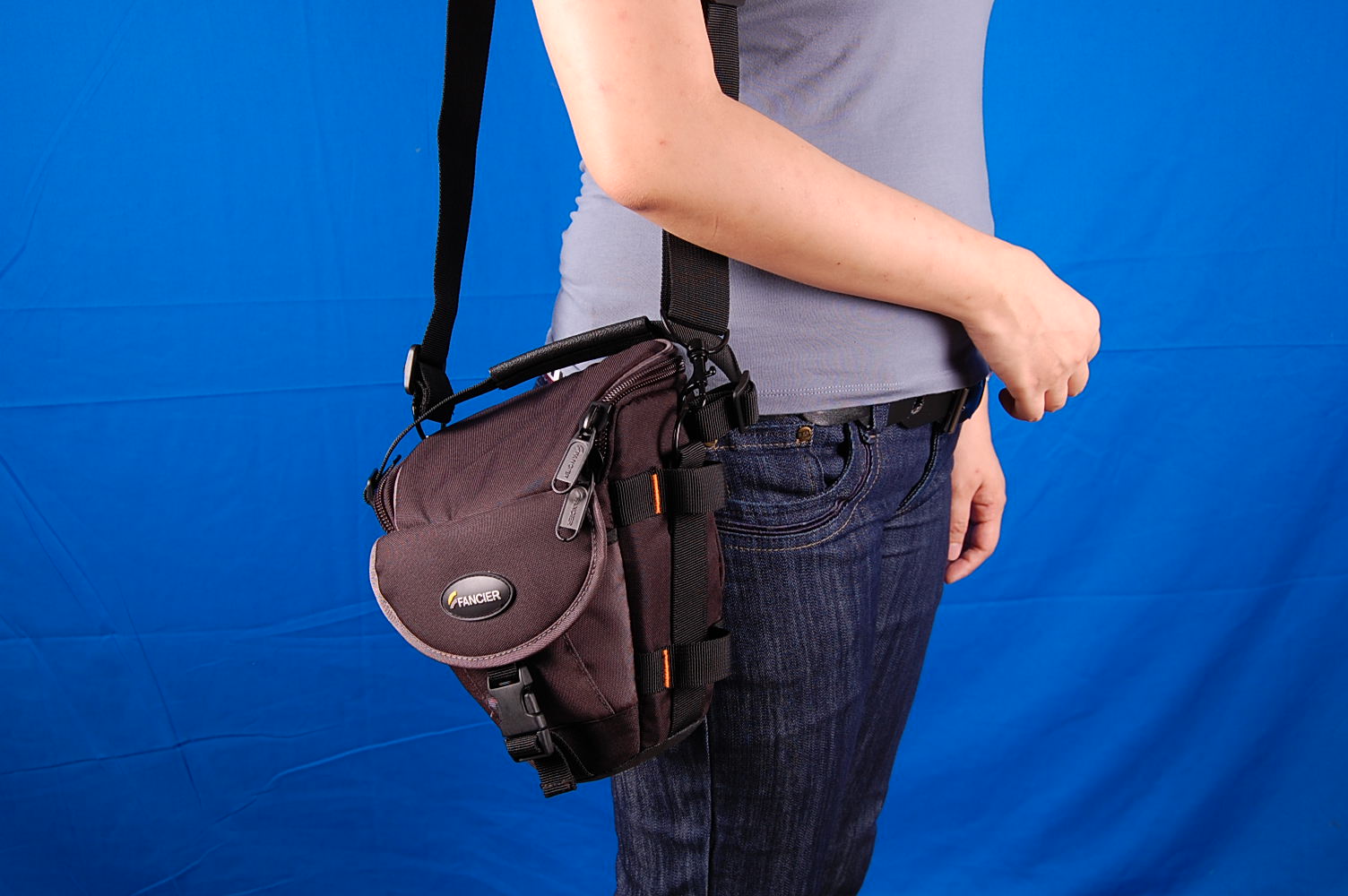 WB-3671 Triangle Photo Bag